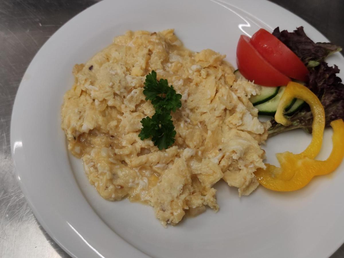 Pizzeria Alzbetka 호텔 Strecno 외부 사진